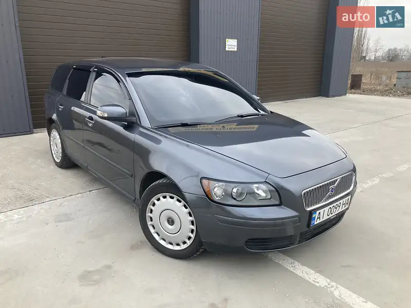 Volvo V50