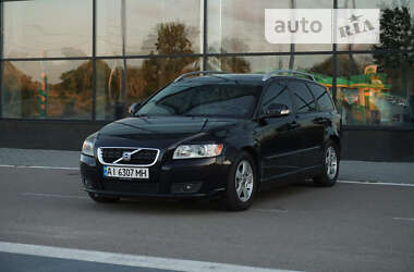 Універсал Volvo V50 2010 в Києві