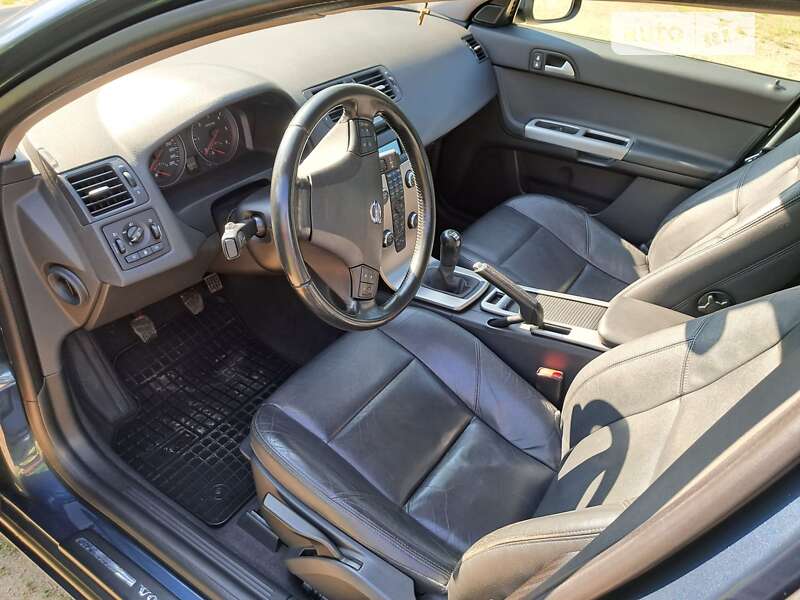 Универсал Volvo V50 2008 в Чемеровцах