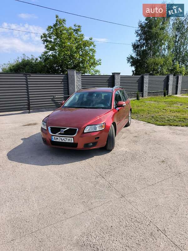 Універсал Volvo V50 2010 в Житомирі фото 2 Універсал Volvo V50 2010 в Житомирі