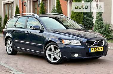 Универсал Volvo V50 2012 в 