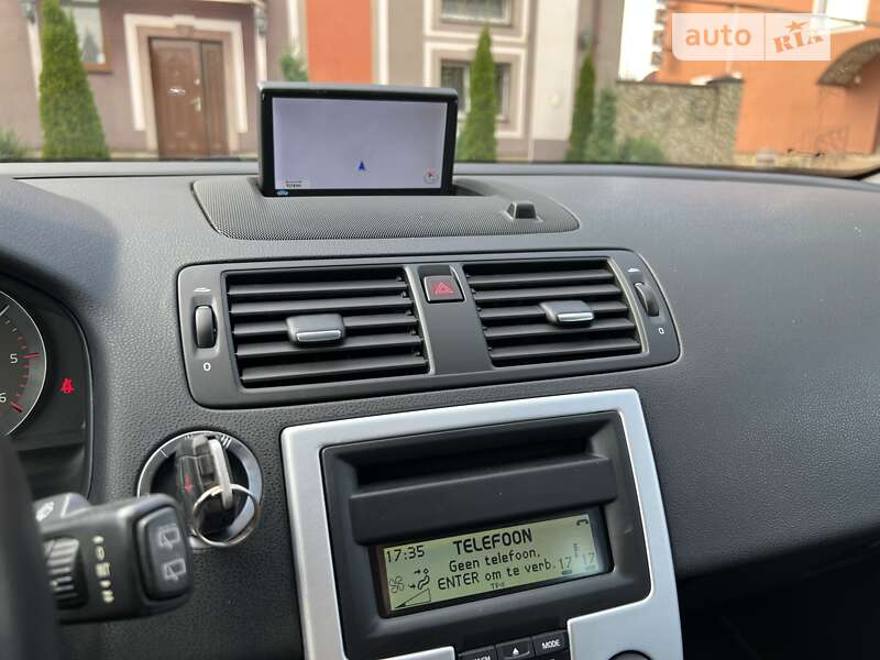 Універсал Volvo V50 2012 в Стрию