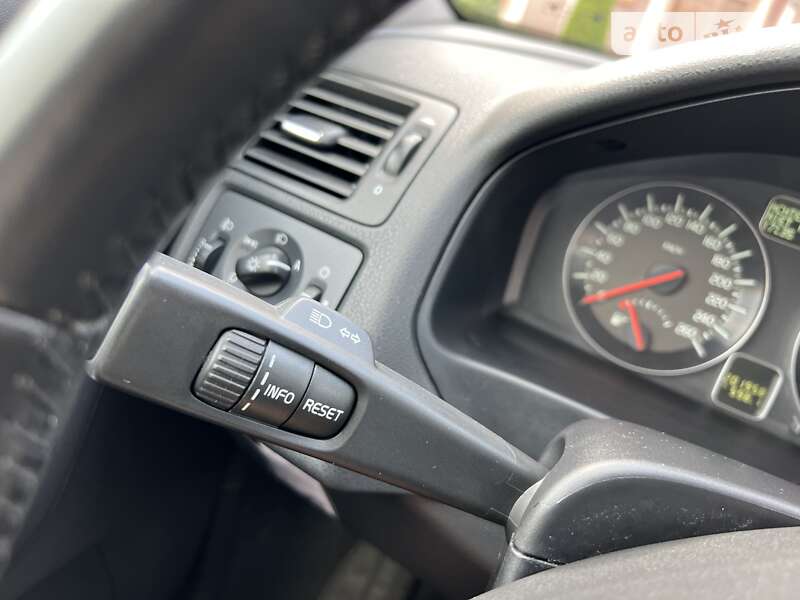 Універсал Volvo V50 2012 в Стрию