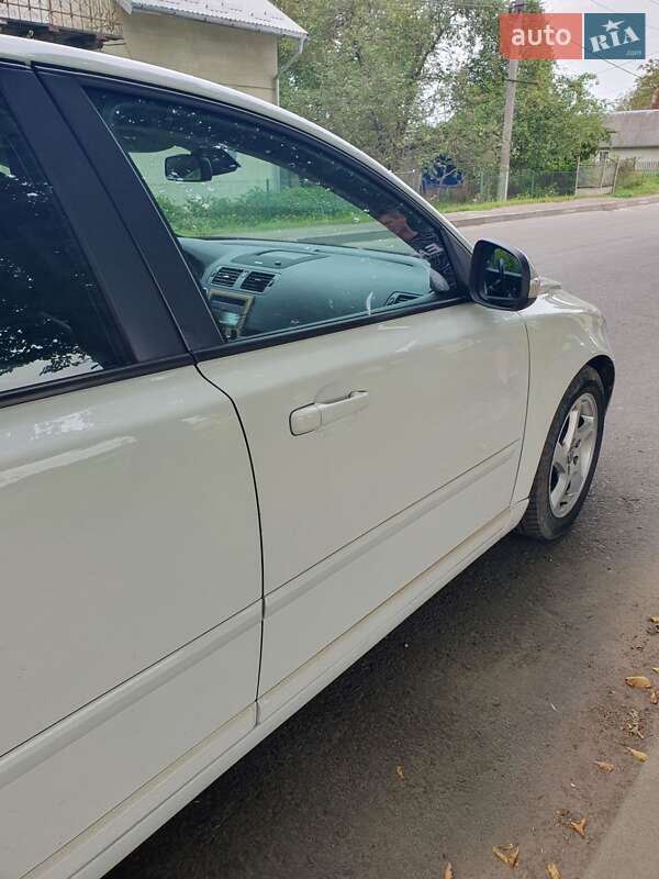 Универсал Volvo V50 2011 в Дрогобыче