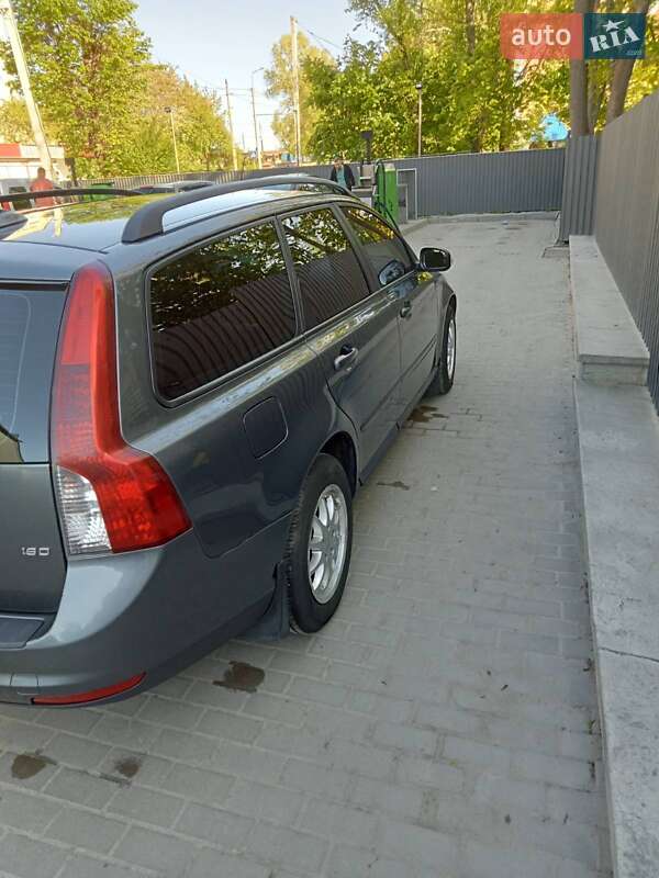 Універсал Volvo V50 2009 в Тернополі