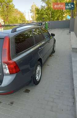 Универсал Volvo V50 2009 в Тернополе