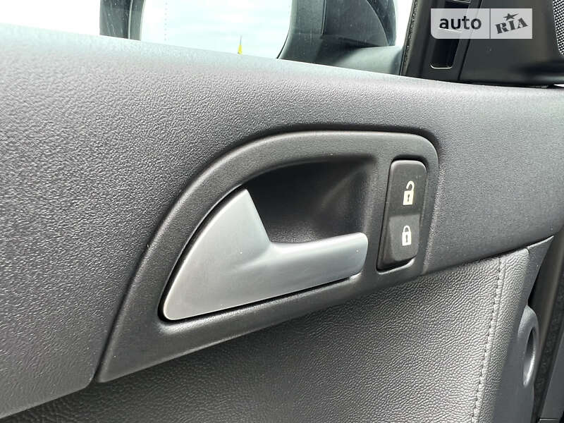 Универсал Volvo V50 2012 в Стрые