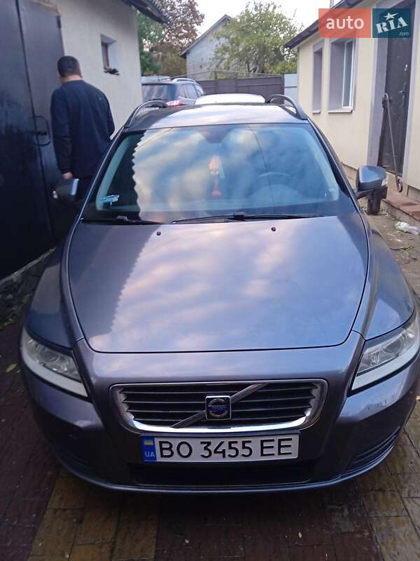 Volvo V50 2010