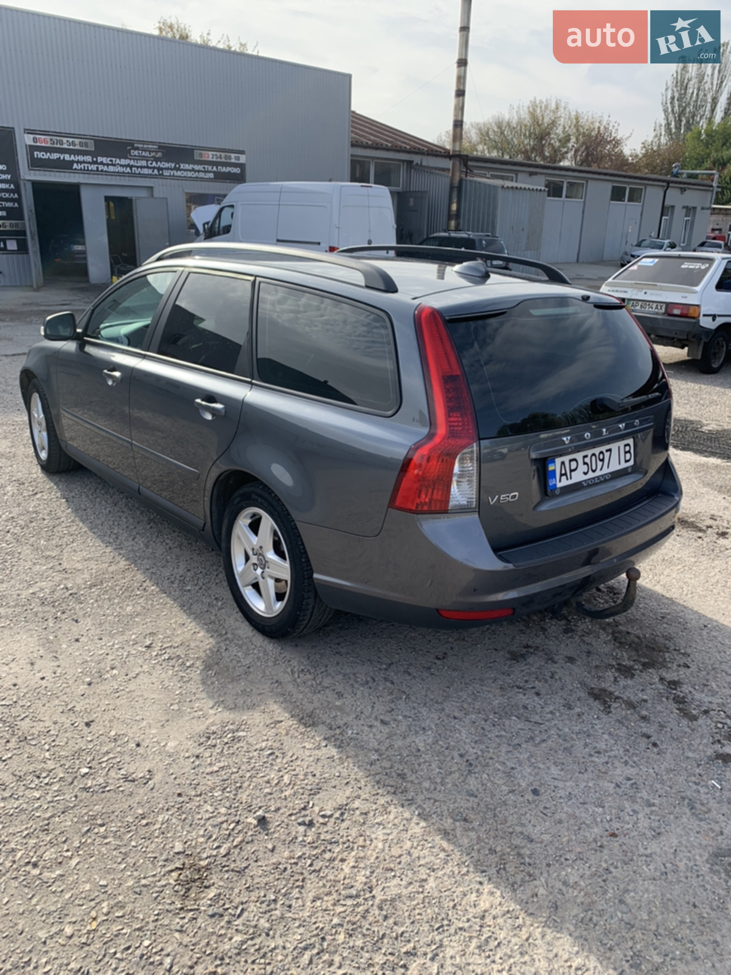 2010 Volvo V50 - мініатюра 2