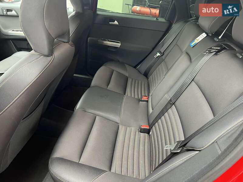 Универсал Volvo V50 2009 в Каменском фото 14 Универсал Volvo V50 2009 в Каменском