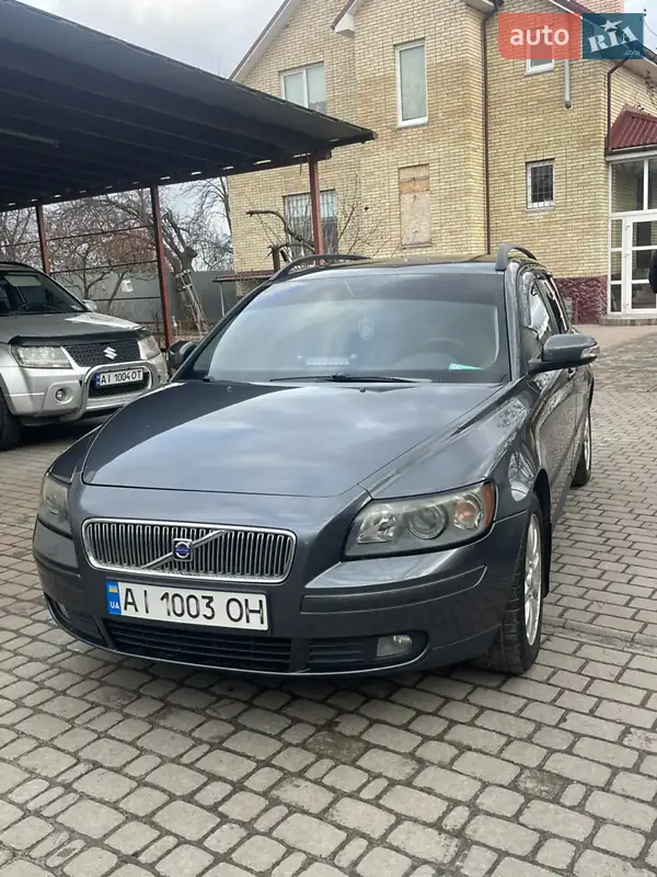 Volvo V50