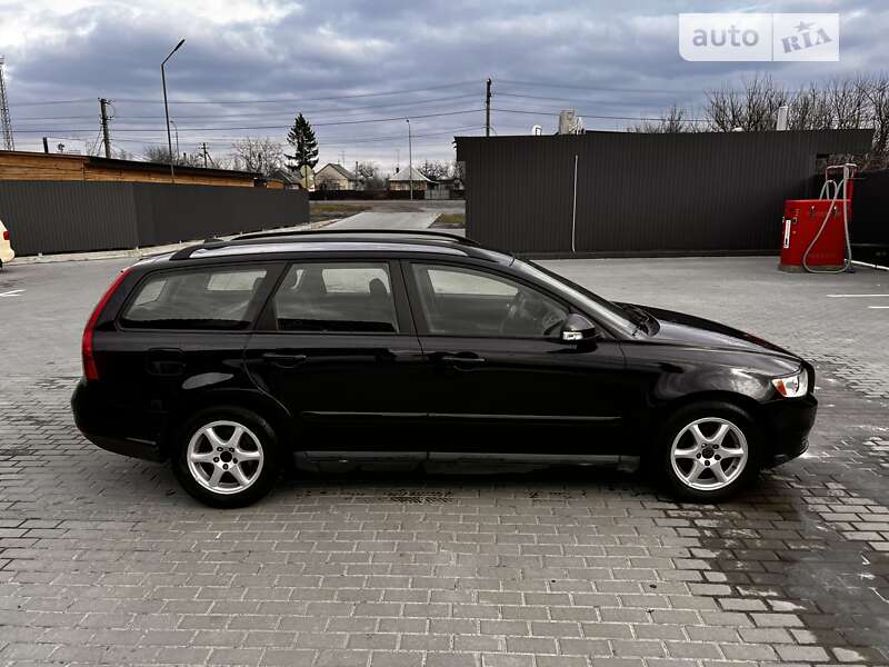 Универсал Volvo V50 2009 в Черкассах