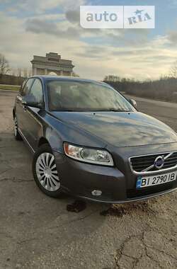 Універсал Volvo V50 2011 в Полтаві