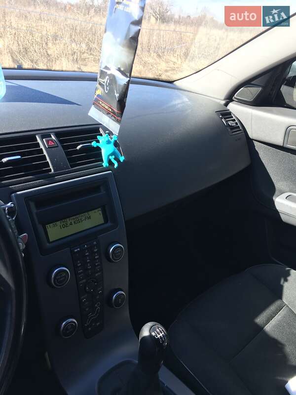 Універсал Volvo V50 2011 в Харкові