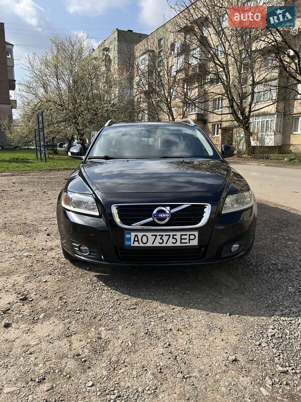 Універсал Volvo V50 2011 в Мукачевому