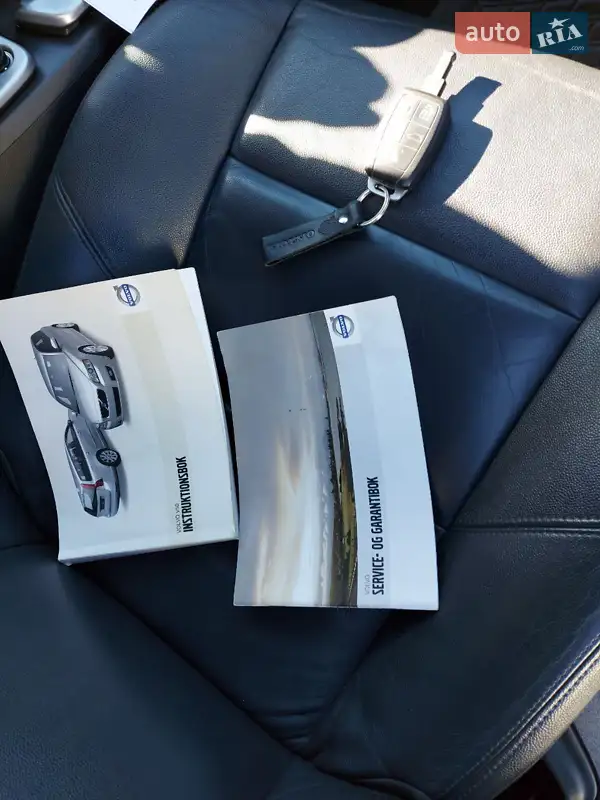 Універсал Volvo V50 2009 в Миронівці документ