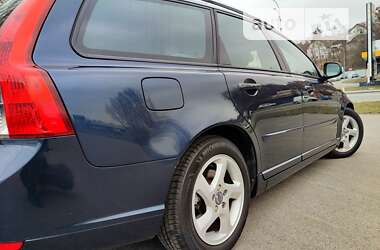 Универсал Volvo V50 2012 в Киеве