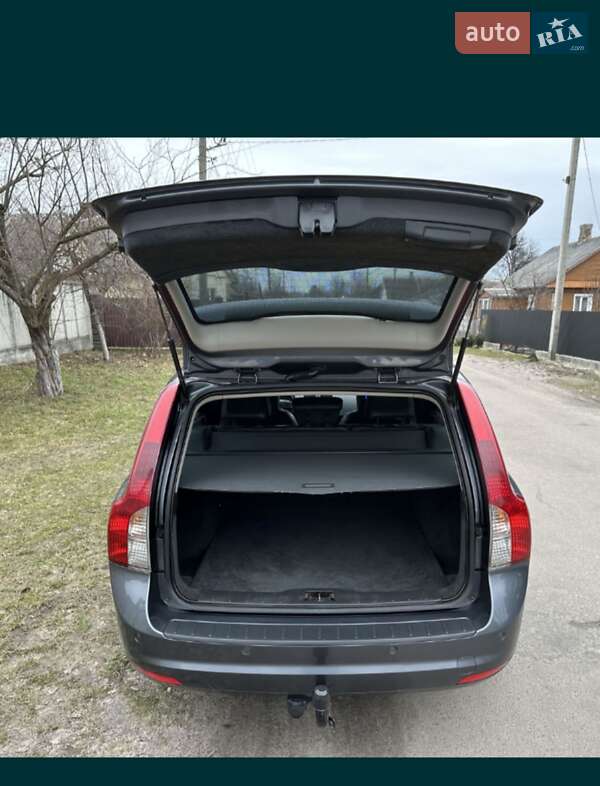 Універсал Volvo V50 2009 в Славуті