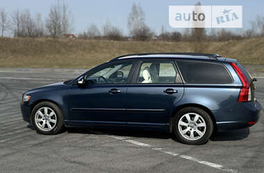 Универсал Volvo V50 2010 в Полтаве