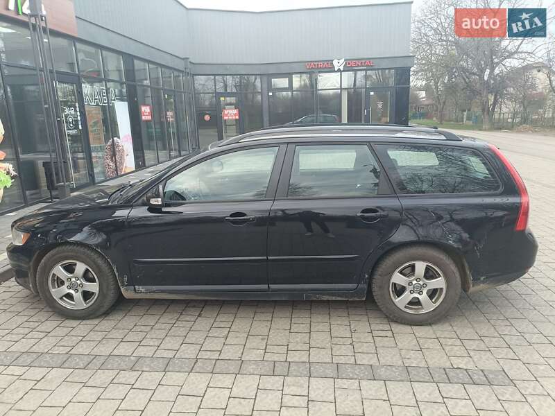 Універсал Volvo V50 2009 в Воловцю