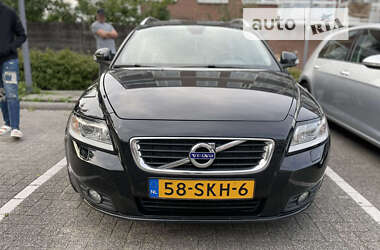 Универсал Volvo V50 2011 в Львове