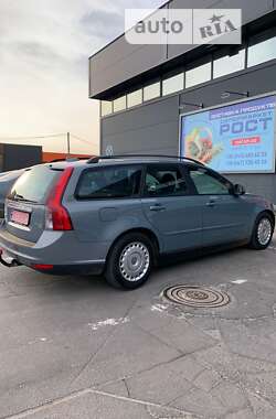 Универсал Volvo V50 2010 в Харькове