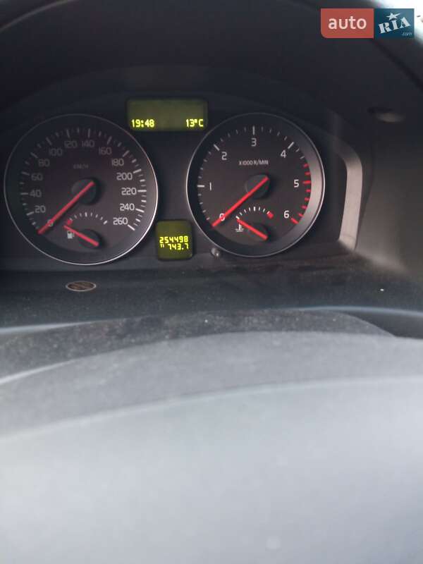 Універсал Volvo V50 2011 в Луцьку