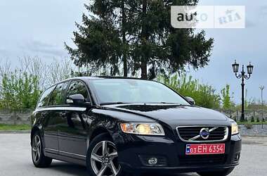 Універсал Volvo V50 2012 в Звягелі