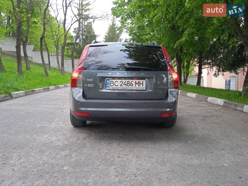 Універсал Volvo V50 2008 в Миколаєві