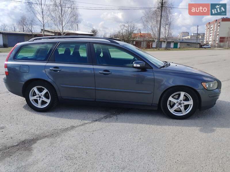 Універсал Volvo V50 2007 в Звягелі