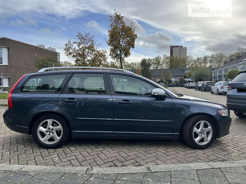 Универсал Volvo V50 2010 в Луцке