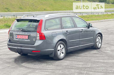 Универсал Volvo V50 2010 в Полтаве