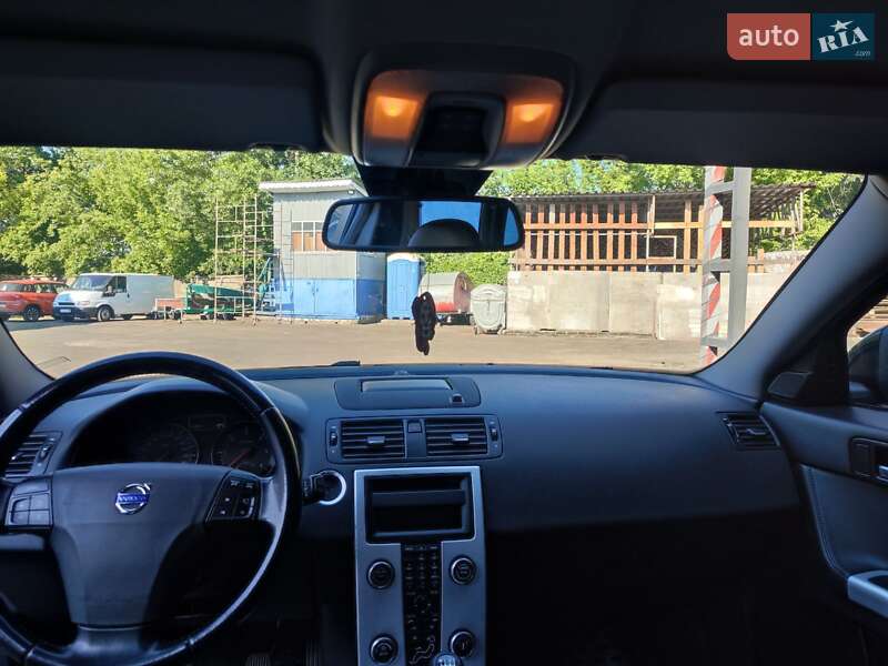 Универсал Volvo V50 2011 в Киеве