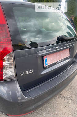 Универсал Volvo V50 2010 в Дубно