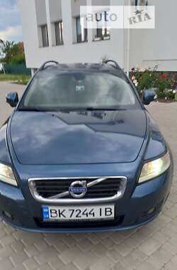 Універсал Volvo V50 2010 в Рівному