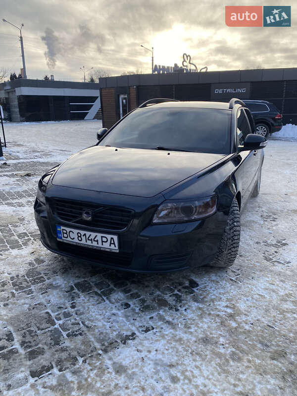 Універсал Volvo V50 2009 в Миколаєві