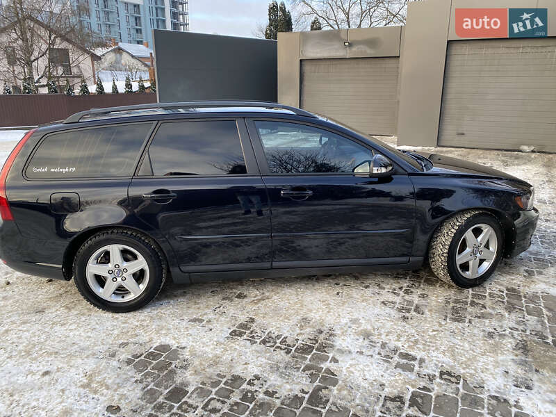 Універсал Volvo V50 2009 в Миколаєві