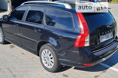 Універсал Volvo V50 2008 в Віньківцях