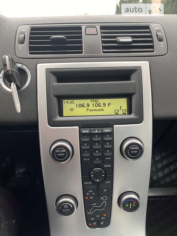 Універсал Volvo V50 2010 в Луцьку фото 17 Універсал Volvo V50 2010 в Луцьку