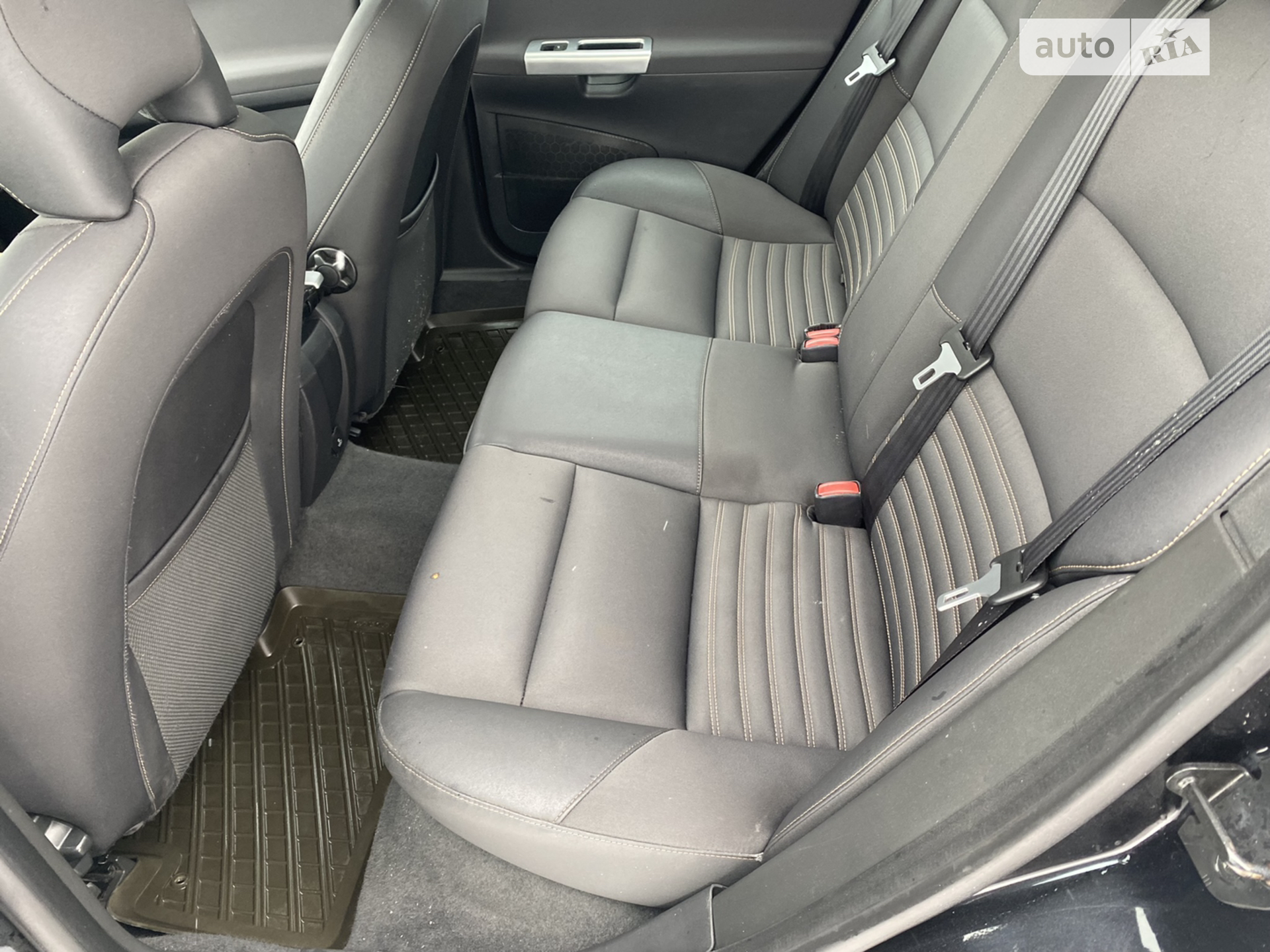 2010 Volvo V50 - мініатюра 19