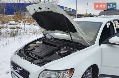 Универсал Volvo V50 2010 в 