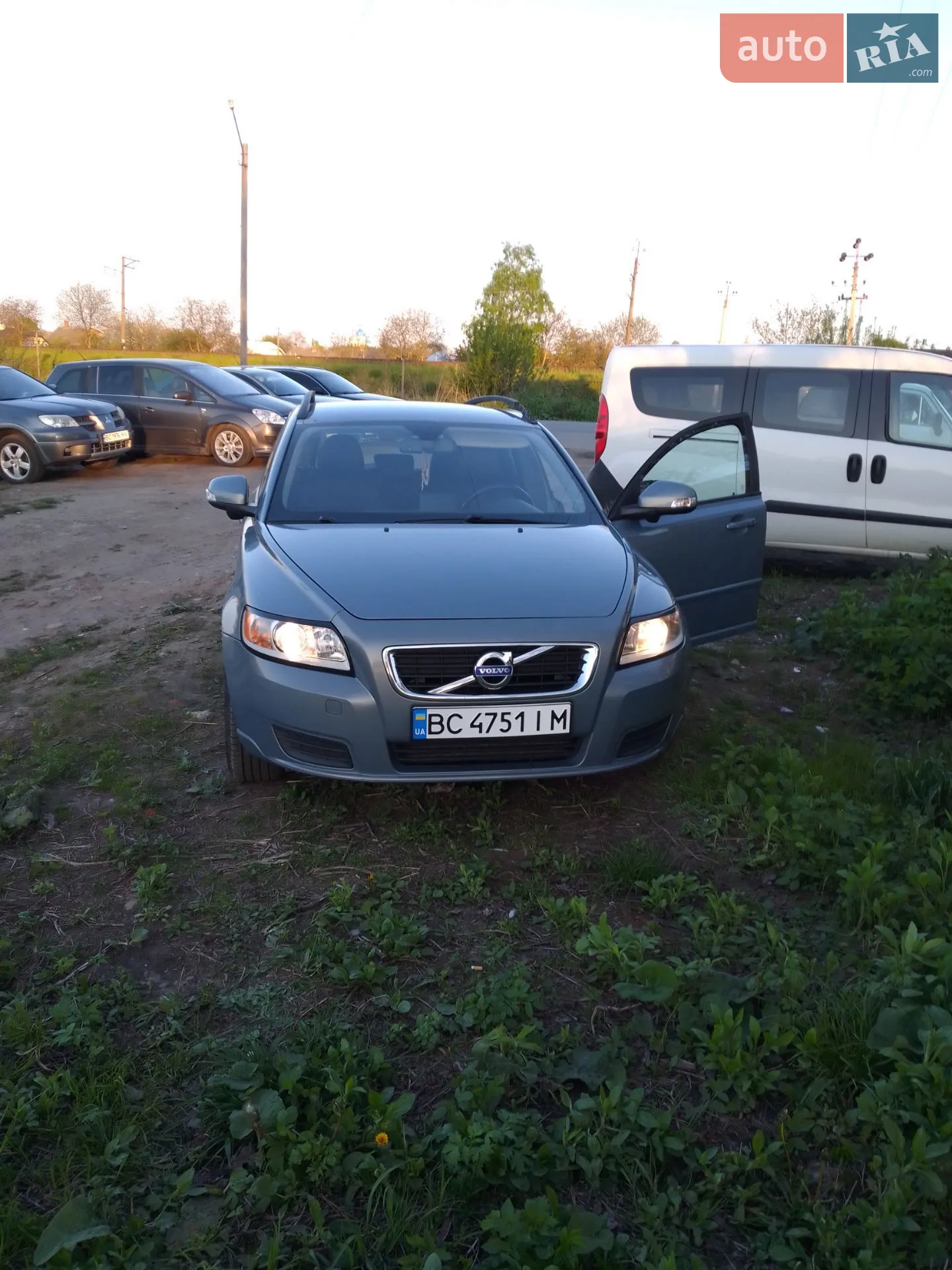 2010 Volvo V50 - фото 1