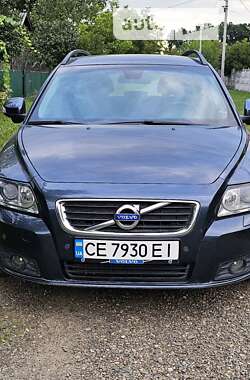 Універсал Volvo V50 2010 в Чернівцях