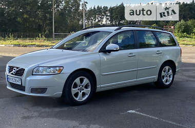 Універсал Volvo V50 2010 в Дубні