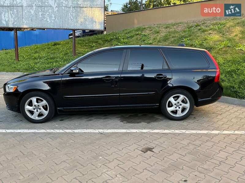 Универсал Volvo V50 2012 в Луцке
