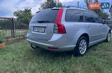 Универсал Volvo V50 2009 в Шумске