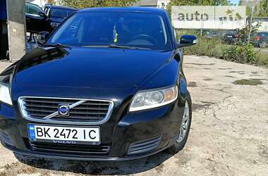 Універсал Volvo V50 2008 в Бродах