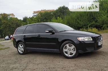 Універсал Volvo V50 2010 в Полтаві