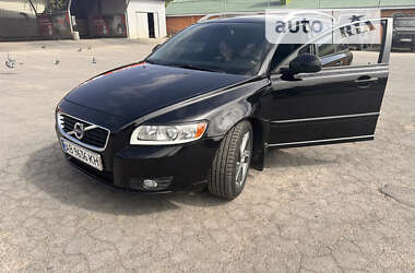 Универсал Volvo V50 2011 в Жмеринке