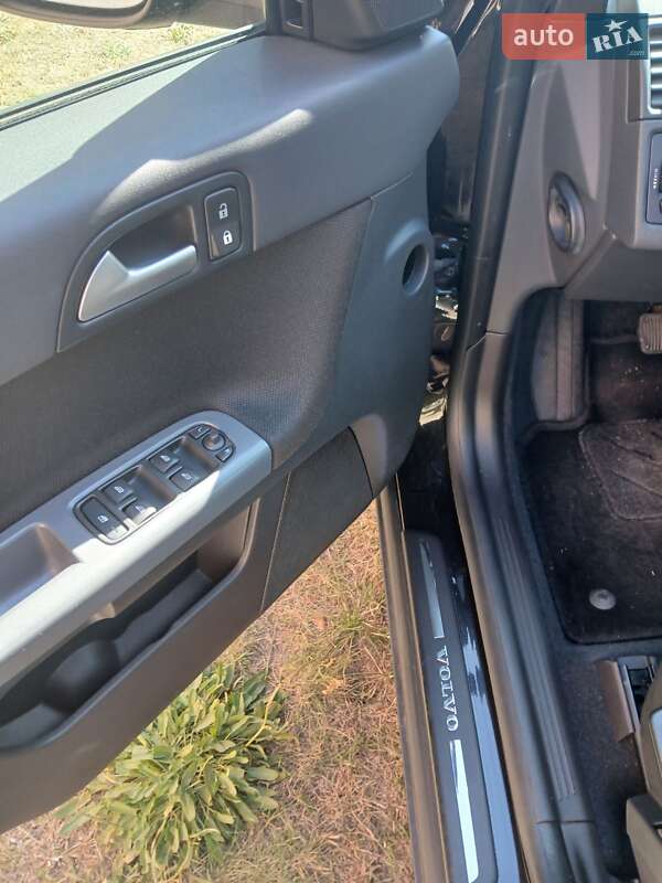 Универсал Volvo V50 2010 в Ровно фото 10 Универсал Volvo V50 2010 в Ровно